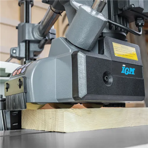 IGM AF32 Podavač materiálu 400V