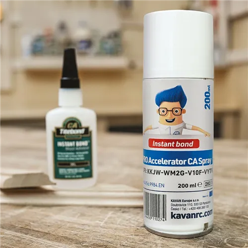 Aktivátor PRO CA, 200 ml, spray