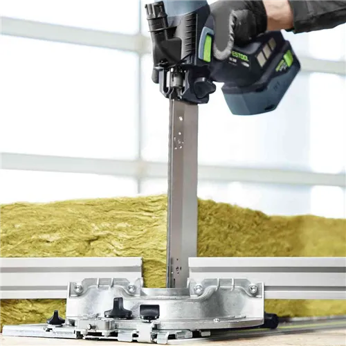 Festool Akumulátorová pila na izolační materiály ISC 240 EB-Basic