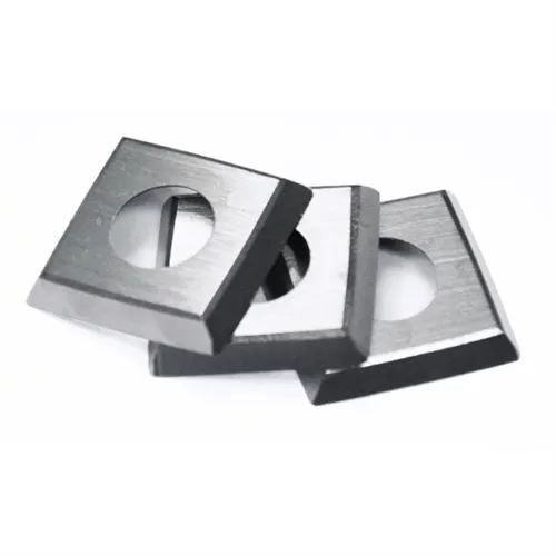 IGM N013 Žiletka tvrdokovová Z4 zaoblená - 14x14x2 R150 d6,5 R2=0,2mm Dřevo+